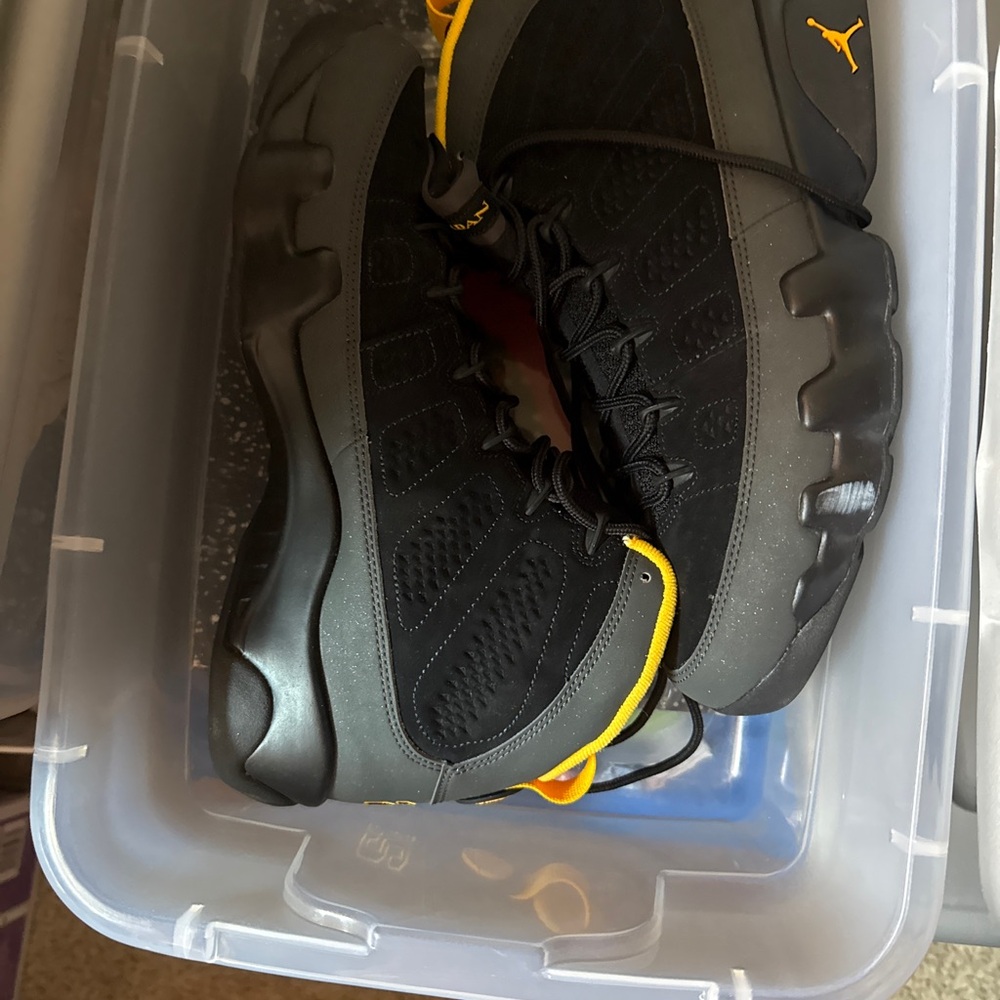 jordon 9 in men’s